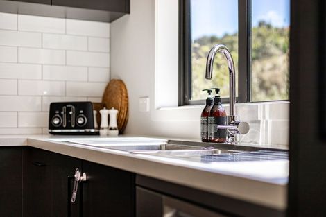 Photo of property in 7 Holystone Road, Whitby, Porirua, 5024