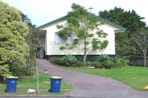 Photo of property in 8 Kahikatea Place, Ranui, Auckland, 0612