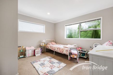 Photo of property in 82a Kirton Drive, Riverstone Terraces, Upper Hutt, 5018