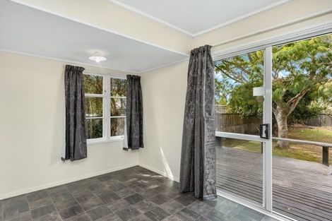 Photo of property in 50 Sare Crescent, Fairfield, Hamilton, 3214
