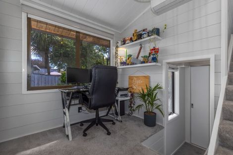 Photo of property in 114 Matatua Road, Raumati Beach, Paraparaumu, 5032