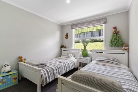 Photo of property in 43 Lakeside Terrace, Omokoroa, 3114