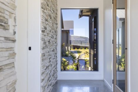 Photo of property in 47 Seven Oaks Drive, Kinloch, Taupo, 3377