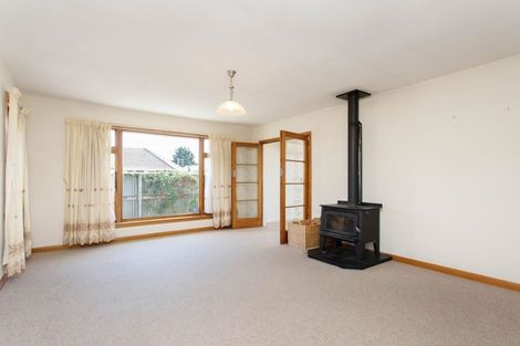 Photo of property in 3 Ruru Road, Linwood, Christchurch, 8062