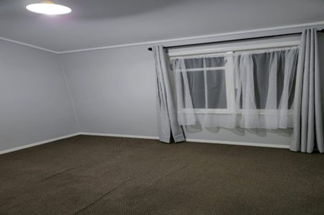 Photo of property in 78-80 Hereford Street, Cannons Creek, Porirua, 5024