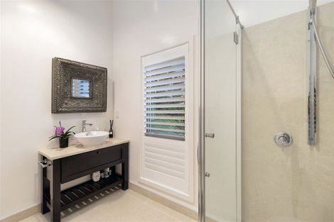 Photo of property in 37 Paremoremo Road, Lucas Heights, Auckland, 0632