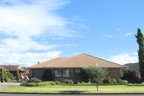 Photo of property in 2/45 Aberfeldy Avenue, Highland Park, Auckland, 2010