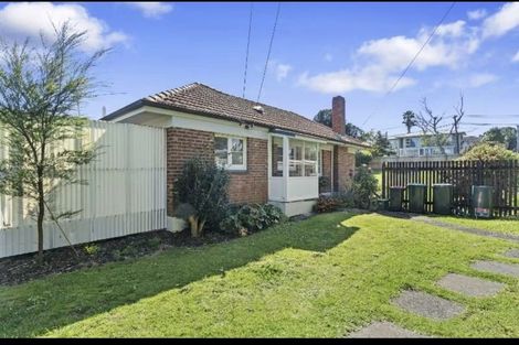 Photo of property in 4 Alloway Street, Westgate, Auckland, 0614