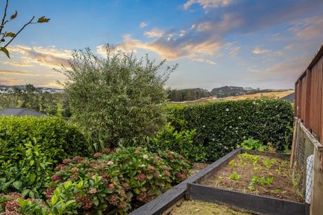 Photo of property in 21 Flavell Drive, Orewa, 0931
