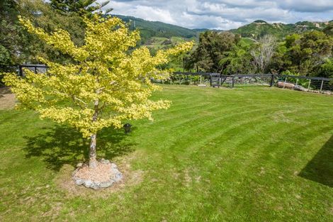 Photo of property in 266 North Manakau Road, Manakau, Levin, 5573