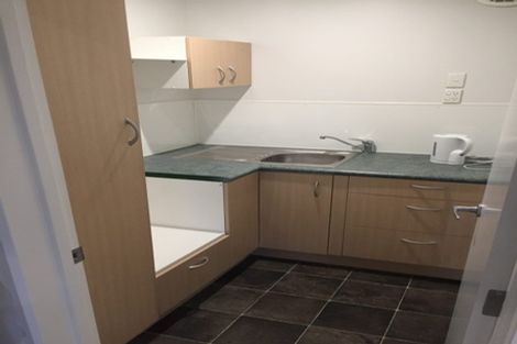 Photo of property in 91a Colwill Road, Massey, Auckland, 0614