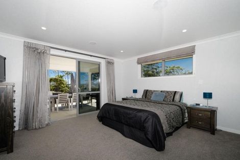 Photo of property in 24b Sunnyvale Road, Swanson, Auckland, 0614