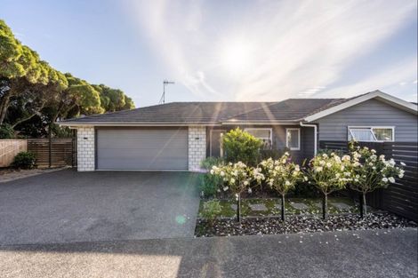 Photo of property in 157 Matai Road, Raumati Beach, Paraparaumu, 5032