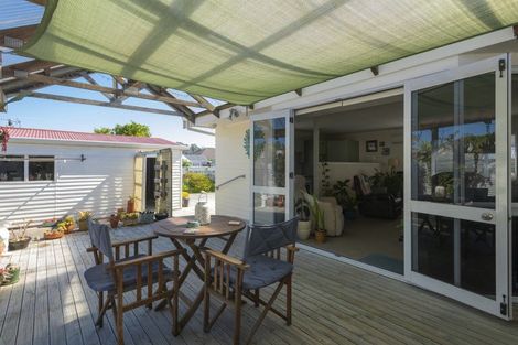 Photo of property in 95 Iranui Road, Inner Kaiti, Gisborne, 4010