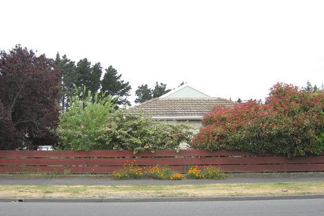 Photo of property in 446 Bower Avenue, Parklands, Christchurch, 8083