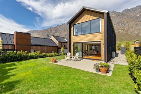 Photo of property in 25 Double Cone Road, Jacks Point, Queenstown, 9371