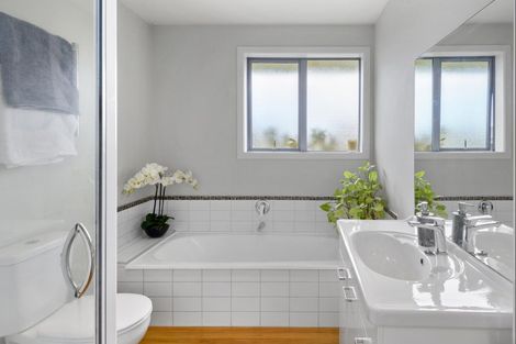 Photo of property in 14 Fairford Street, Bishopdale, Christchurch, 8053