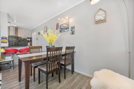 Photo of property in 1/7 Royal Arch Place, Rosehill, Papakura, 2113