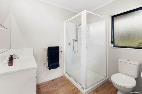 Photo of property in 9 Millbrook Drive, Waiuku, 2683