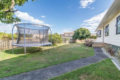 Photo of property in 7 Wedgewood Grove, Raumati Beach, Paraparaumu, 5032