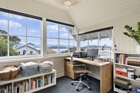 Photo of property in 35 Upper Watt Street, Wadestown, Wellington, 6012