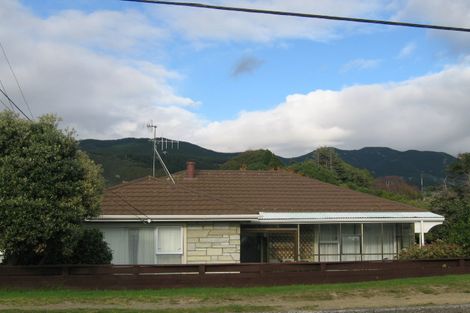 Photo of property in 25 Parakai Street, Paraparaumu, 5032