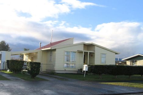 Photo of property in 4 Livingstone Road, Flaxmere, Hastings, 4120