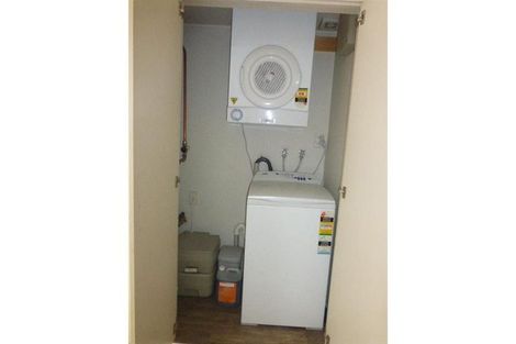 Photo of property in 4/24 Whitmore Street, Edgeware, Christchurch, 8013