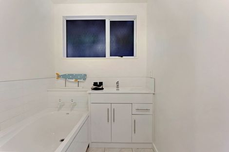 Photo of property in 26 Happy Home Road, Westmorland, Christchurch, 8025