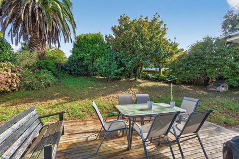 Photo of property in 17 Bickerstaffe Road, Maungaturoto, 0520