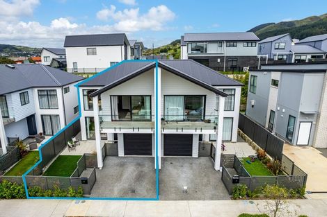 Photo of property in 5 Koreke Close, Kenepuru, Porirua, 5022