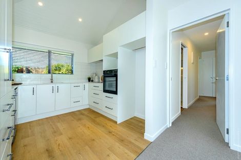 Photo of property in 3 Harlech Mews, Avonhead, Christchurch, 8042