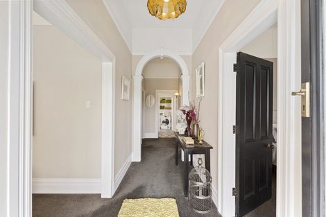 Photo of property in 39 Mako Mako Road, Levin, 5510