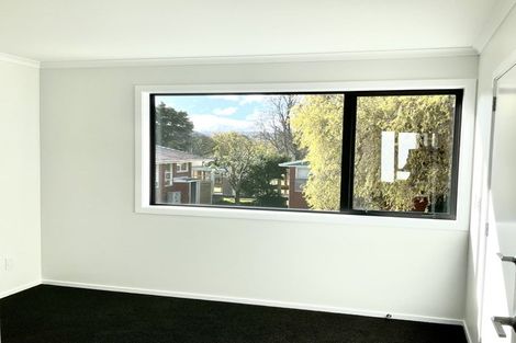 Photo of property in 33 Reakes Crescent, Wallaceville, Upper Hutt, 5018