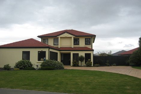 Photo of property in 10 Blarney Place, Casebrook, Christchurch, 8051