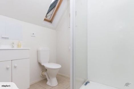Photo of property in 6 Orinda Close, Botany Downs, Auckland, 2010