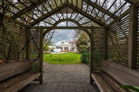 Photo of property in 9 Clarence Road, Northcote Point, Auckland, 0627