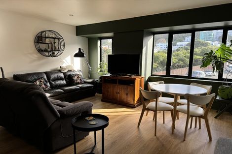 Photo of property in St Peters Apartments, 2e/192 Willis Street, Te Aro, Wellington, 6011