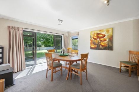 Photo of property in 24 Montgomery Crescent, Kinloch, Taupo, 3377