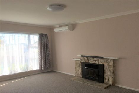 Photo of property in 1 Balmoral Street, Levin, 5510