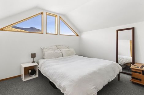 Photo of property in 42 Meadowstone Drive, Wanaka, 9305