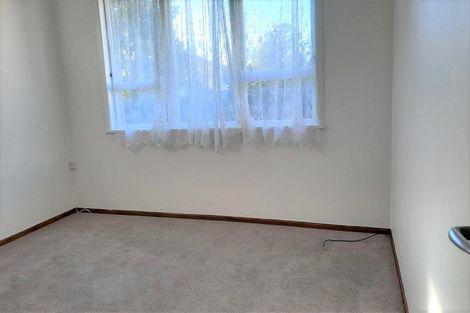 Photo of property in 24 Dellwood Avenue, Henderson, Auckland, 0612