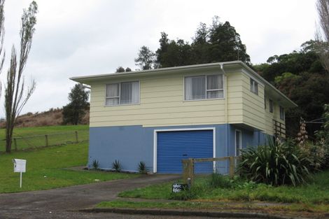 Photo of property in 14 Game Place, Red Hill, Papakura, 2110