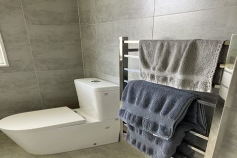 Photo of property in 23 Maka Terrace, Orewa, 0931