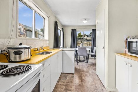 Photo of property in 2/4 Cumberland Street, Tauhara, Taupo, 3330