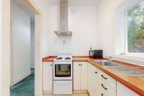 Photo of property in 3a Linwood Way, Island Bay, Wellington, 6023