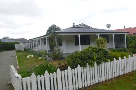 Photo of property in 46 Mckenzie Street, Geraldine, 7930