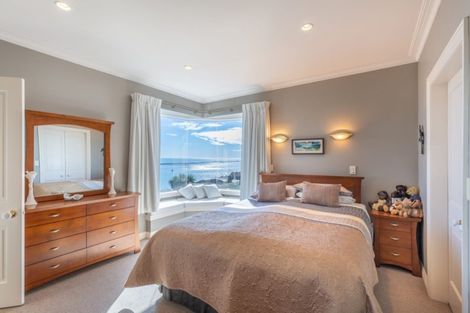 Photo of property in 27 Richardson Street, Britannia Heights, Nelson, 7010