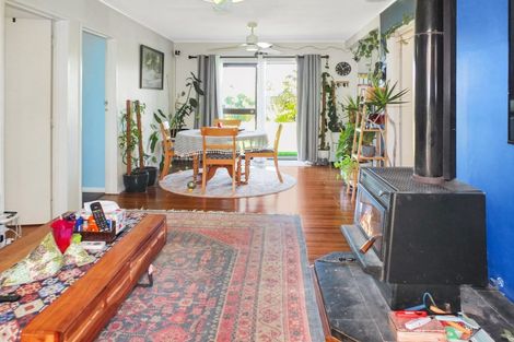 Photo of property in 32 Russell Street, Foxton, 4814