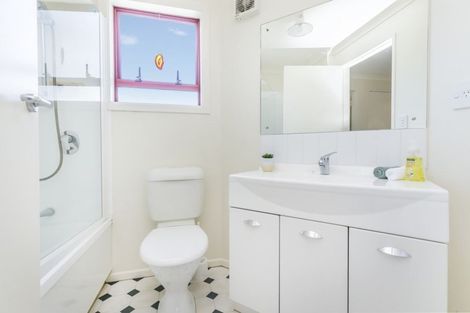 Photo of property in 297 Main Road, Tawa, Wellington, 5028